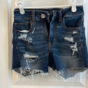 American Eagle hi-rise shortie